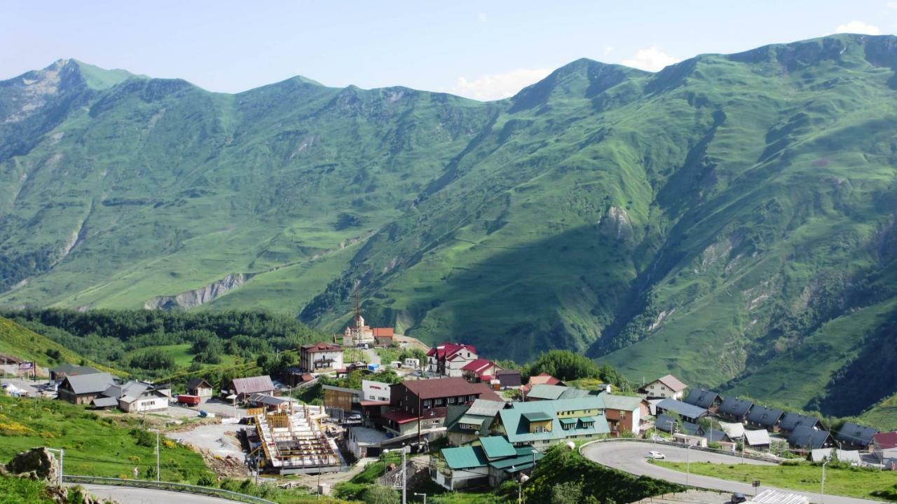 Chalet Marina 구다우리 외부 사진